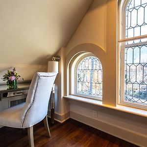 Queen Room City View